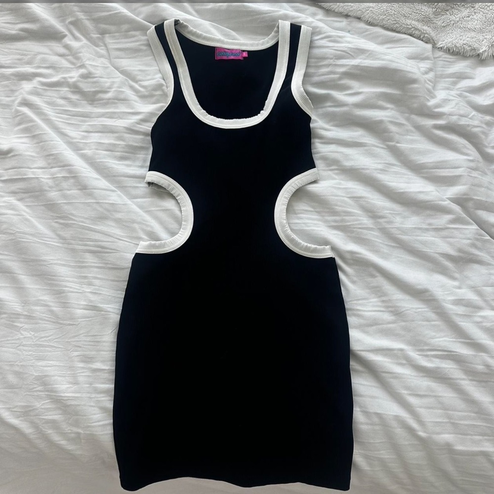 Edikted Black Sleeveless Sheath Mini Dress